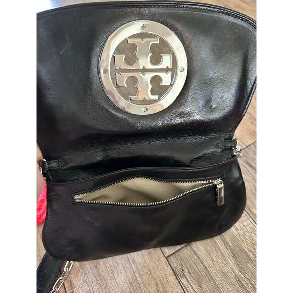 Tory Burch Women's Black Reva Flap Chain Leather Logo Crossbody Bag - Picture 6 of 13